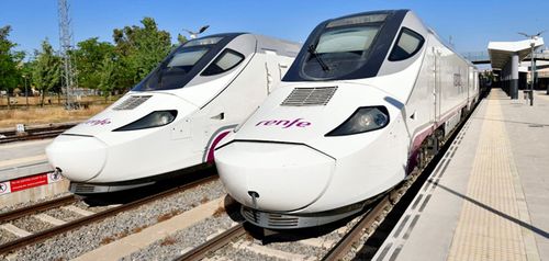 Inicio de la explotaci�n comercial del nuevo Alvia serie 730 Almer�a-Granada-Madrid