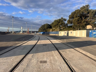 Comsa finaliza las obras del tramo final de la v�a del Muelle Valliniello en el Puerto de Avil�s