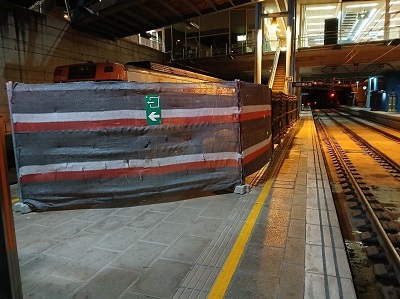 Renfe renueva las escaleras mec�nicas de la estaci�n de Vic