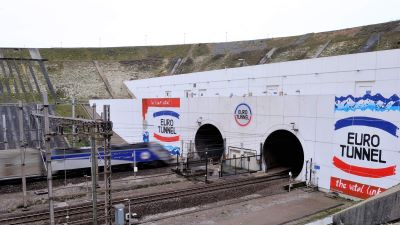 Virgin busca socios para lanzar un servicio ferroviario por el Canal de La Mancha