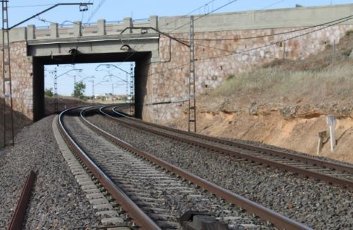 A licitación la adaptación del tramo Santa Cruz de Mudela-San Fernando de Henares a  Autopista Ferroviaria
