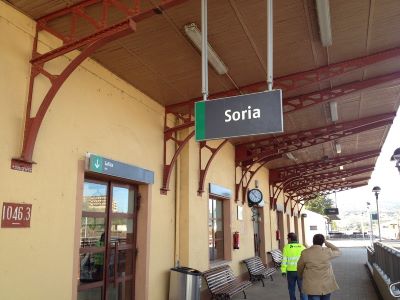 A licitación la mejora de la protección de diez pasos a nivel en la línea Torralba-Soria