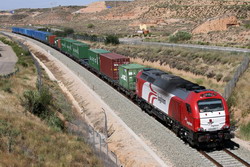 La serie 335 de locomotoras multiplica su presencia en la red 