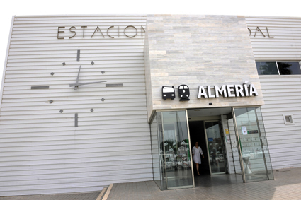 Presentado el anteproyecto de la Fase 2 para la integraci�n del ferrocarril en Almer�a 