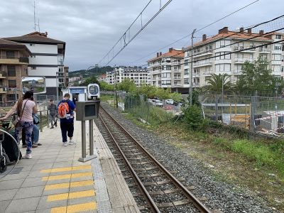 El s�bado 18 entrar� en servicio la estaci�n provisional de Zarauz. en Guip�zcoa