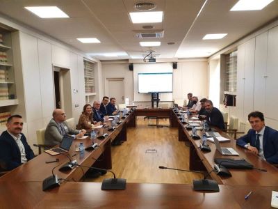 Acuerdo para desbloquear la conexi�n ferroviaria al puerto de Almer�a