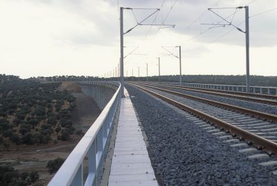 Reprogramaci�n de horario en la l�nea de alta velocidad Madrid-Sevilla por la renovaci�n entre Yeles y Guadalmez