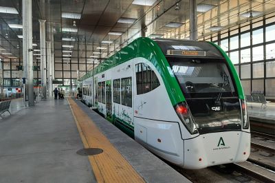 Convenio para la conexi�n del Tren de la Bah�a de C�diz con la Red Ferroviaria de Inter�s General