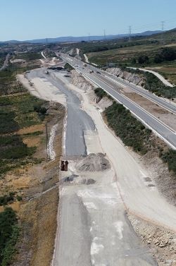 Construcci�n de la base de mantenimiento de La Mezquita, en Orense