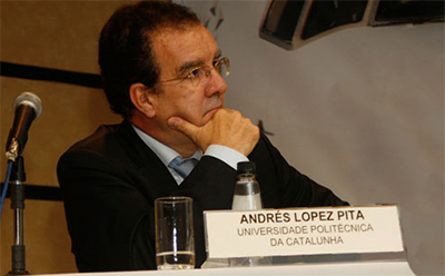 �ltima clase del profesor L�pez Pita
