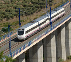 Servicio Alvia entre Madrid y Castelln: 20.000 viajeros en cien das 
