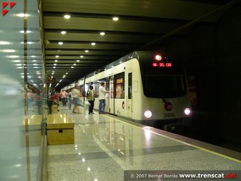 Las dos principales estaciones de Metrovalencia, X�tiva y Col�n, cumplen quince a�os