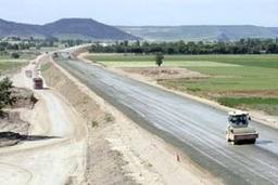 La obra ferroviaria licitada cayó un 64,6 por ciento en el primer trimestre de 2015