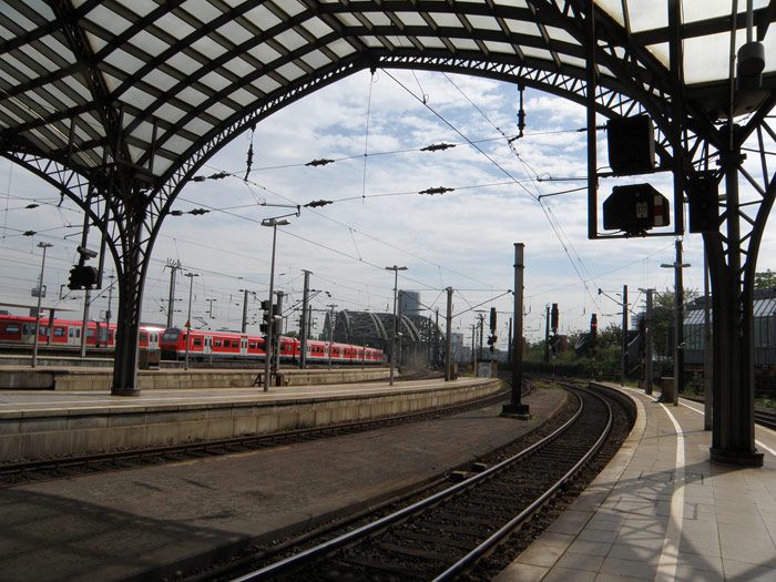 Salida de las vías de la estación de Colonia hacia el Rhin