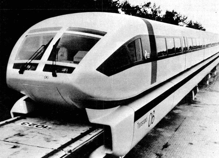 El Transrapid 06, tren electromagnético de construcción alemana, recorrió en 1984  a una velocidad de 302 km/h los 20 kilómetros de longitud del circuito pruebas, situado entre las localidades de Lathen y Doerpen.