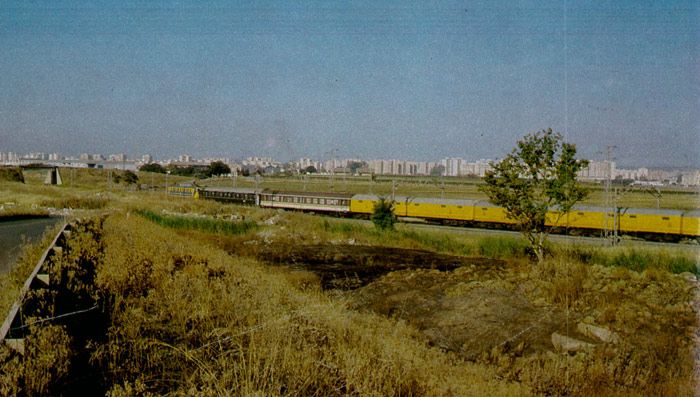 Expreso Sevilla – Almería con coches cama y literas acoplados al tren