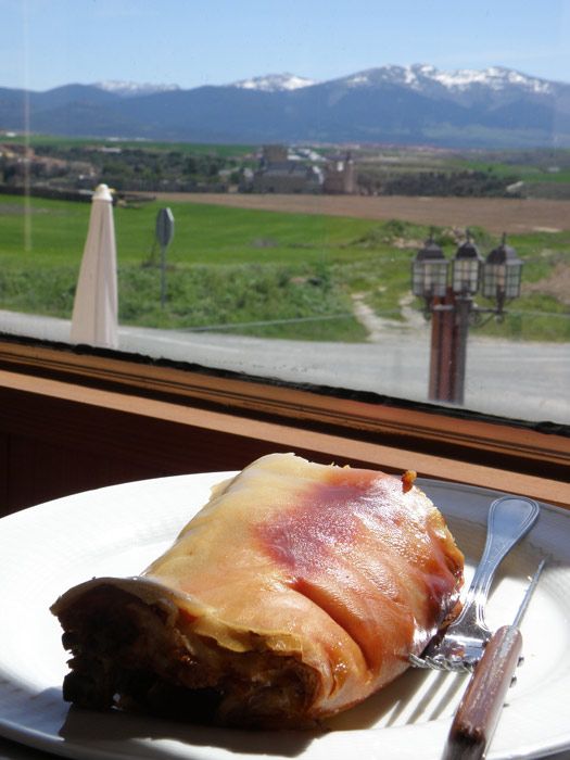 Cochinillo, plato típico de Segovia.