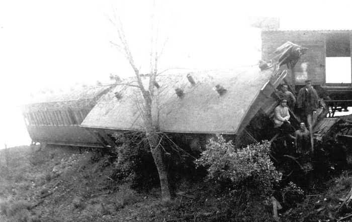 Accidente en 1922 entre Plasencia Empalme y Astorga por arrollamiento de un rebaño.