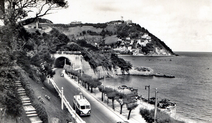 En 1948 el funicular de Igueldo fue sustituido por un servicio de trolebuses.