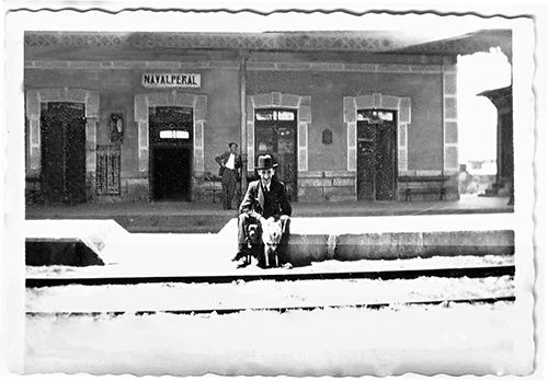 Estación de Navalperal de Pinares (Ávila) año 1934 Foto: Carmen Clara de Val de Aguilar