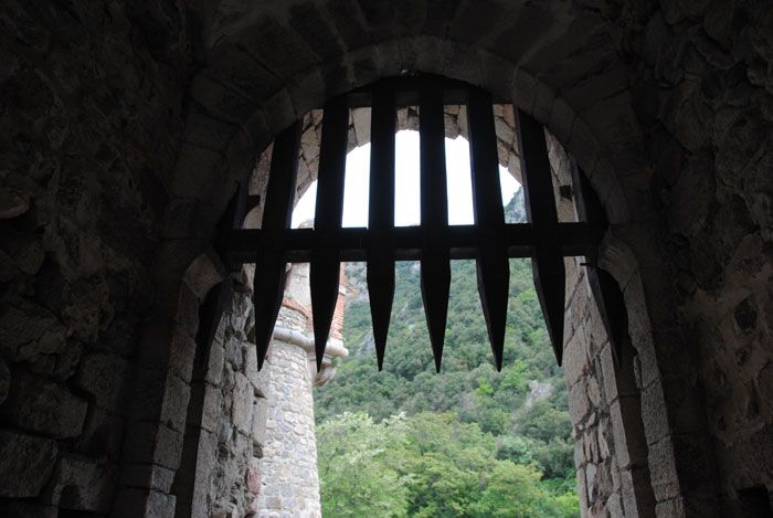 Herrajes medievales de la puerta norte de Villefranche-de-Conflent.