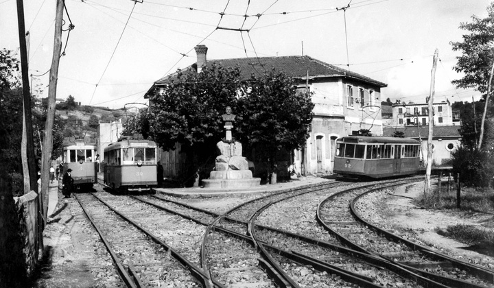Estación de Loyola, hasta 1958, punto de enlace del «Topo» con el ferrocarril de San Sebastián a Hernani. Fotografía de Christian Schnabel