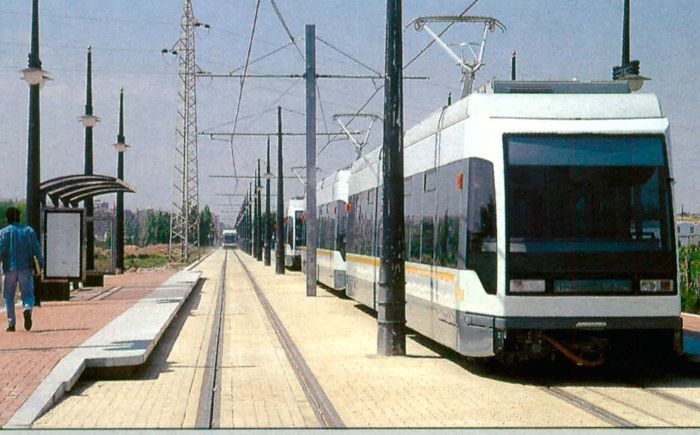 Se inaugura en 1994 el tranvía de Valencia.