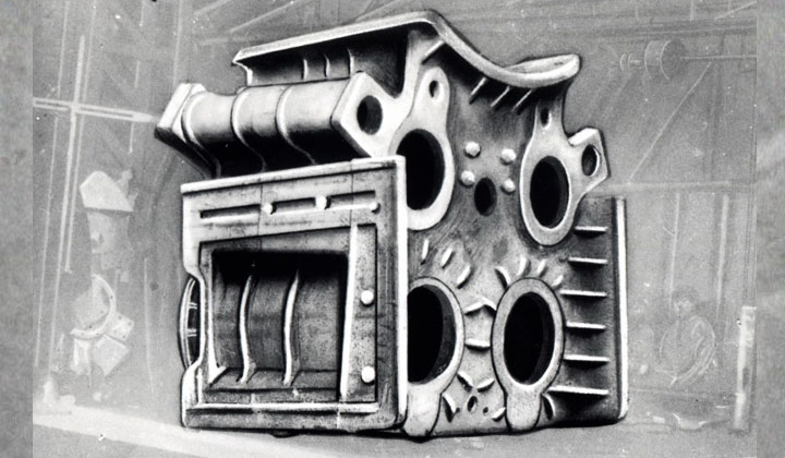 Bloque de cilindros y distribuciones interiores de una locomotora de vapor Compound construida por la Compañía Euskalduna de Bilbao.